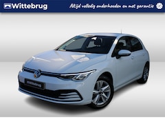Volkswagen Golf - 1.5 eTSI 130pk Life Business DSG Automaat / Navigatie / APP / LM 16 inch / Camera / Park A