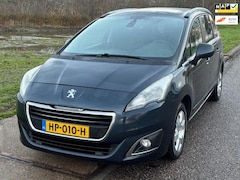Peugeot 5008 - 1.2 PureTech Style 7-Pers. ECC Audio-CD/MP3 Navi LMV 16" Cruise ASR ESP Panoramadak Trekha
