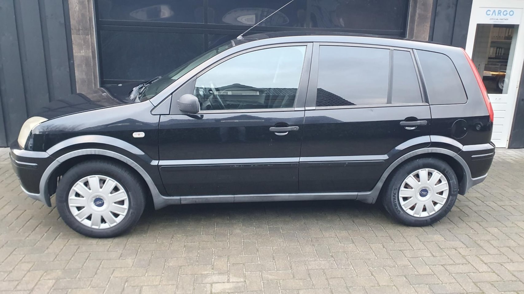 Ford Fusion - 1.4-16V Futura