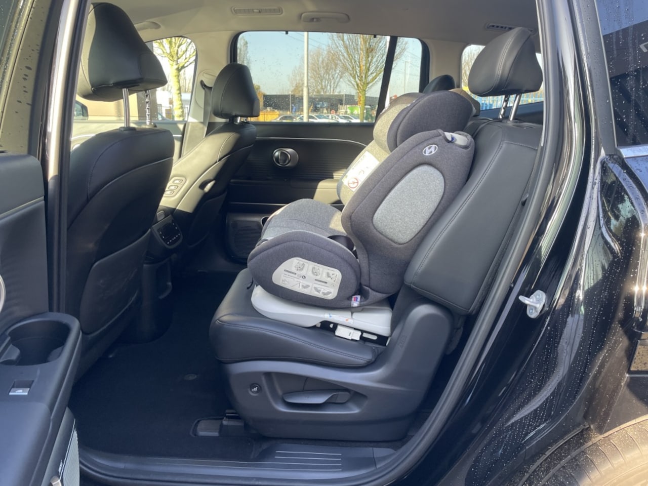 Hyundai IONIQ 9 - Connect 7p. 110.3 kWh AWD*RIJKLAARPRIJS*