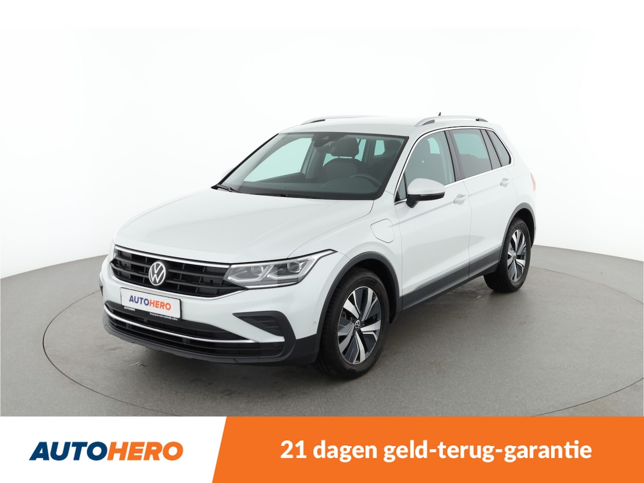 Volkswagen Tiguan - 1.4 TSI eHybrid R-Line Business+ | BU66344 | - AutoWereld.nl