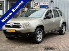 Dacia Duster - 1.6 Lauréate 2wd | TREKHAAK | AIRCO | LICHTMETAAL |