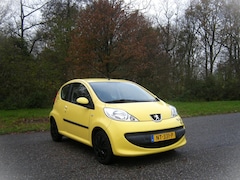 Peugeot 107 - 1.0-12V XR . inruil koopje . elec ramen . audio . enz