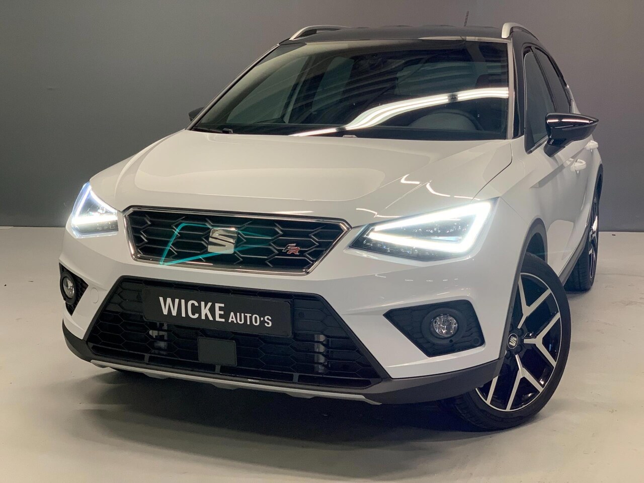 SEAT Arona - 1.0 TSI FR DSG Led Camera Navi Clima Stoelv. PDC 2021 - AutoWereld.nl