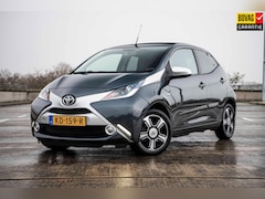 Toyota Aygo - 1.0 VVT-i x-clusiv | Open Dak | Airco/Clima | Cruise Control | Navigatie | Camera | LM Vel