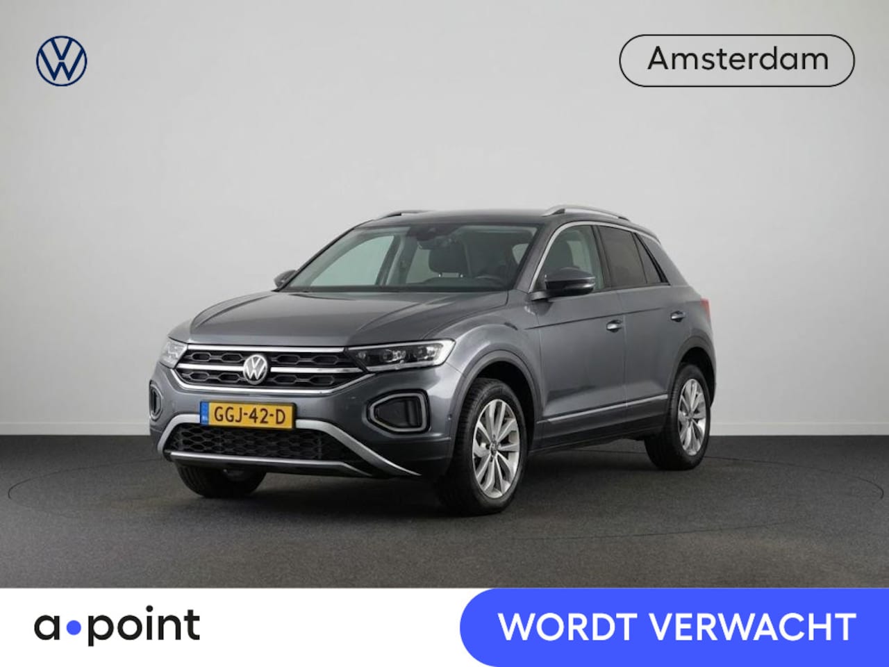 Volkswagen T-Roc - 1.5 TSI Style 150 pk Automaat (DSG) | Navigatie | Trekhaak (afneembaar) | Parkeersensoren - AutoWereld.nl