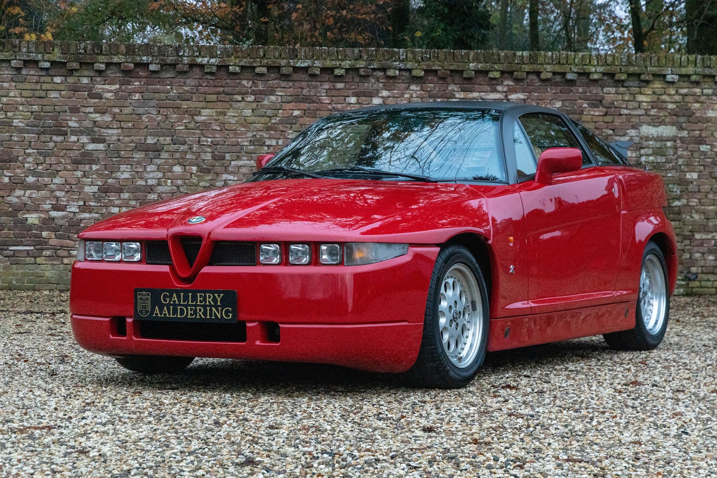 Alfa Romeo SZ - "Il mostro 0843" A Swiss SZ ES30 by origin - History kept and documented with Swiss precis - AutoWereld.nl