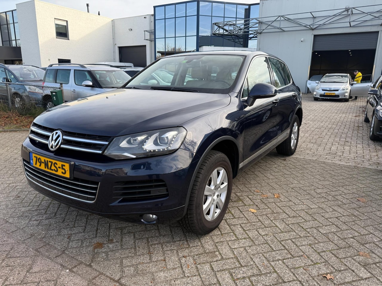 Volkswagen Touareg - 3.0 TDI Highline Bj 2011 Exportprijs EX BPM - AutoWereld.nl