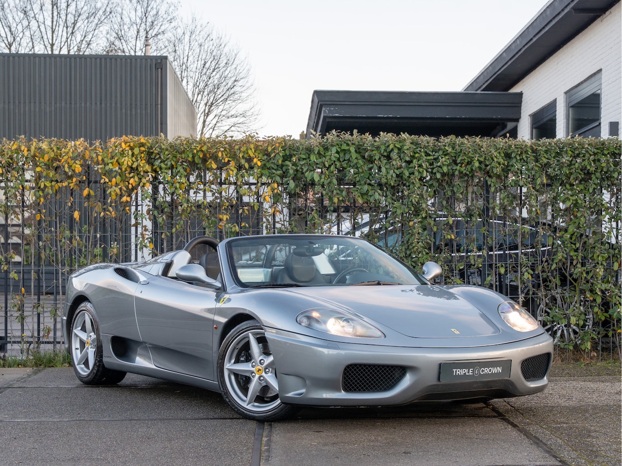 Ferrari 360 - 3.6 V8 Spider F1 3.6 V8 Spider F1 - AutoWereld.nl