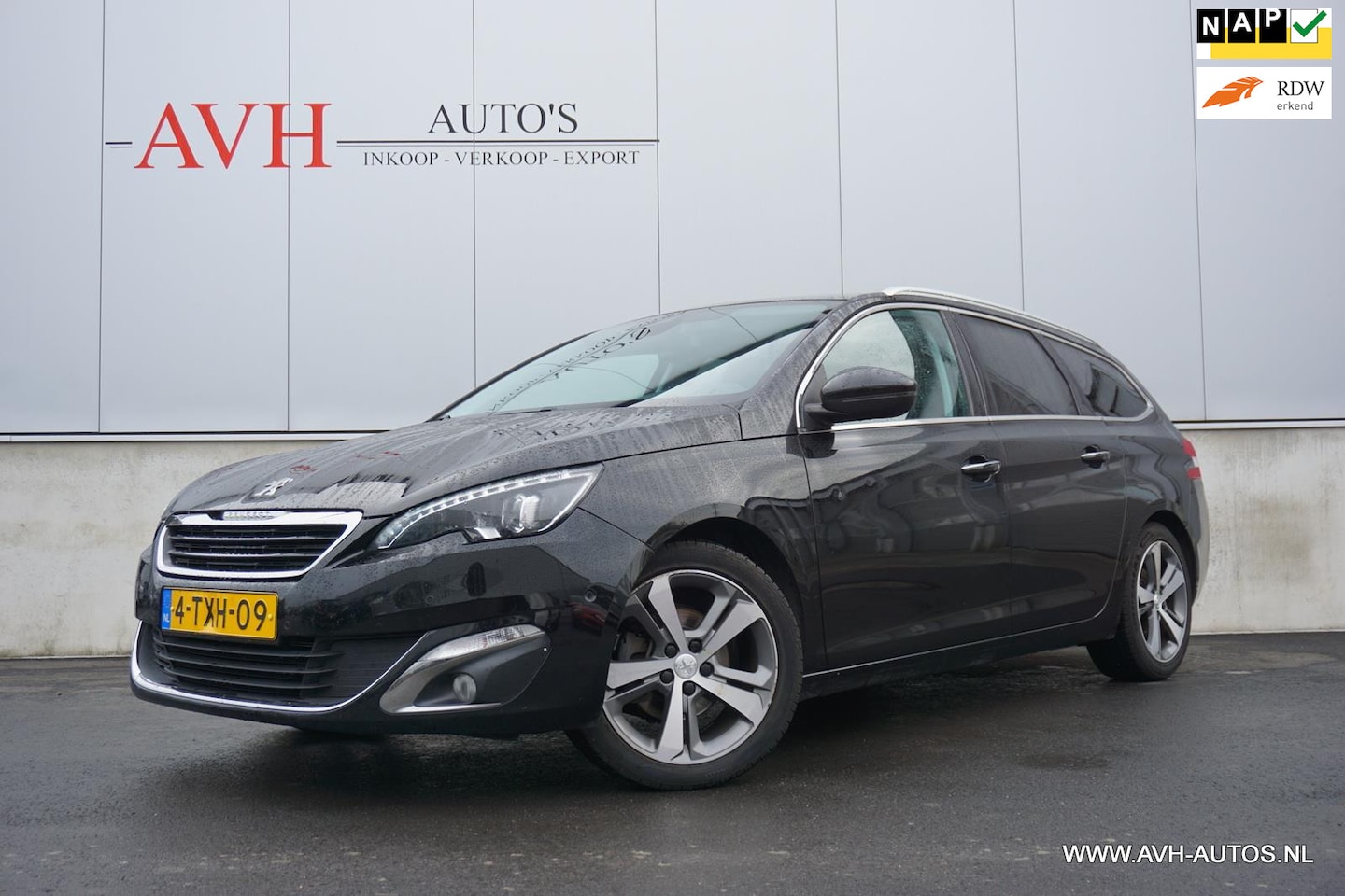 Peugeot 308 SW - 1.2 e-THP Première 1.2 e-THP Première - AutoWereld.nl