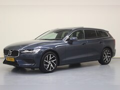 Volvo V60 - T5 Momentum Pro | Rijklaarprijs | Intellisafe | Pano dak | Leer |