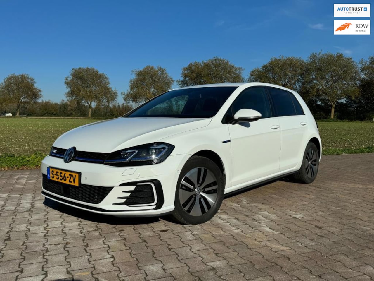 Volkswagen Golf - 1.4 TSI PHEV GTE 205PK PLUG- IN| NAVI| STANDKACHEL| ADAP. CRUISE|Led | - AutoWereld.nl
