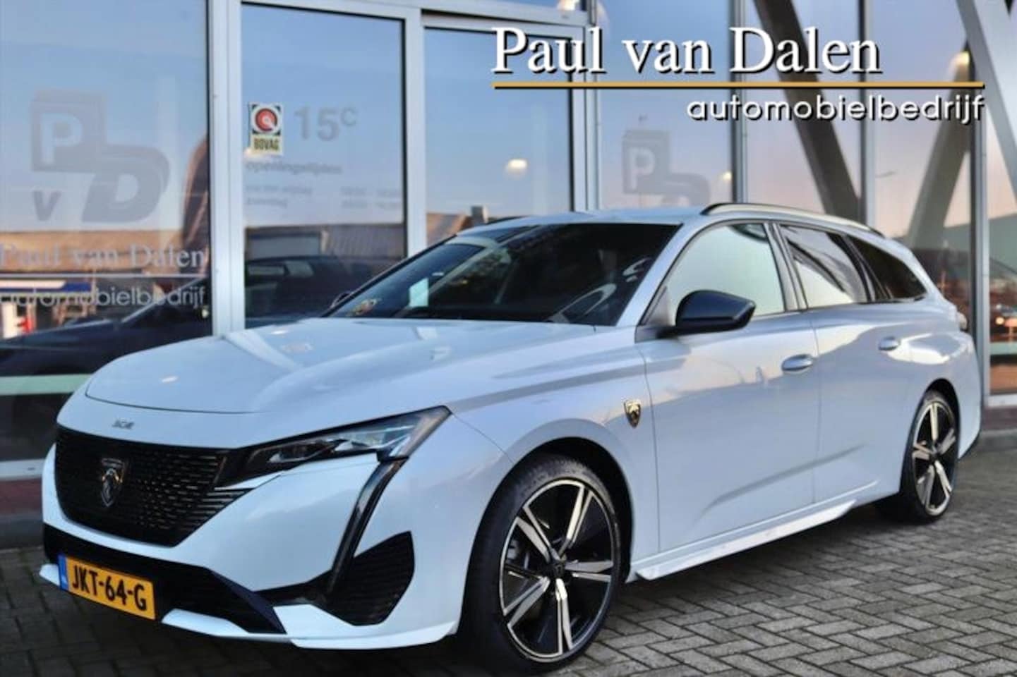 Peugeot 308 SW - 1.2T 130PK AUTOMAAT (EAT8) GT-LINE Navi | Adapt.Cruise | Camera | Wit Metallic | Sfeerverl - AutoWereld.nl