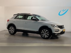 Volkswagen T-Roc - 1.5 TSI 150pk DSG Style Business Camera Navigatie App-Connect DAB+