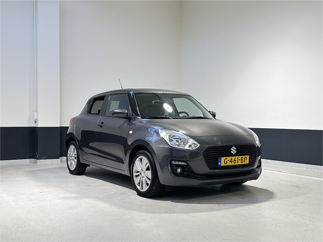 Suzuki Swift - 1.2 Select | Apple Carplay | Android Auto | Camera |Stoelverwarming | NL | 2 Eig| LM velge - AutoWereld.nl
