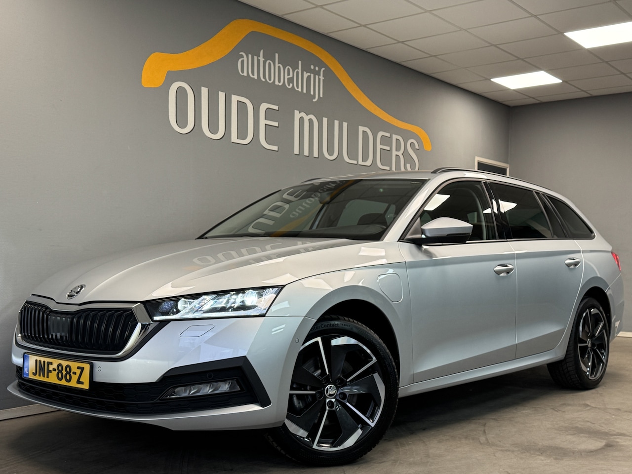 Skoda Octavia Combi - 1.4 Camera/Trekhaak/Stoelverwarming - AutoWereld.nl