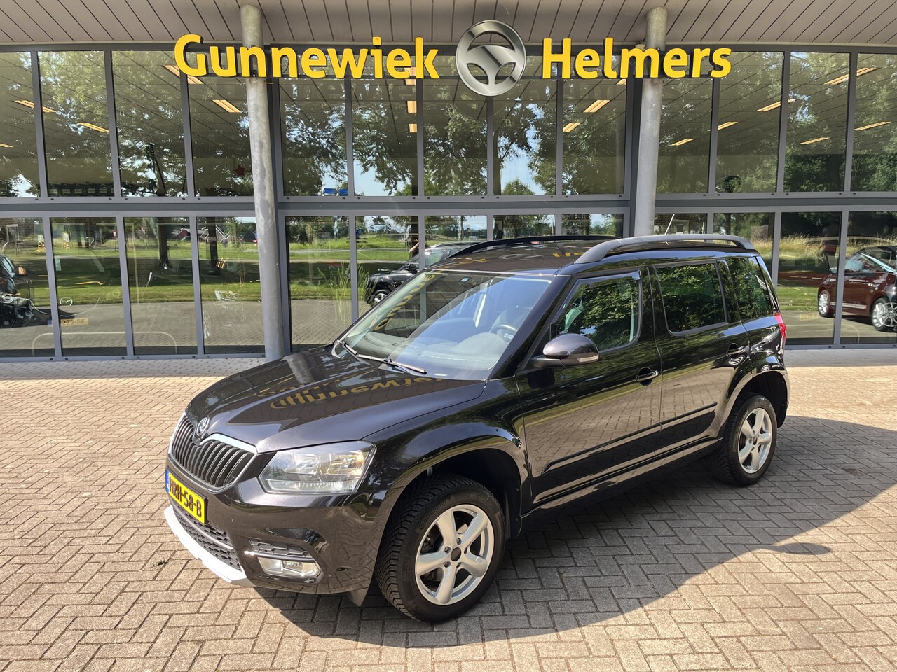 Skoda Yeti - 1.8 TSI 4x4 Ambition | AUTOMAAT | TREKHAAK 1800KG | AIRCO | CRUISE CONTROL | LAGE KM STAND - AutoWereld.nl