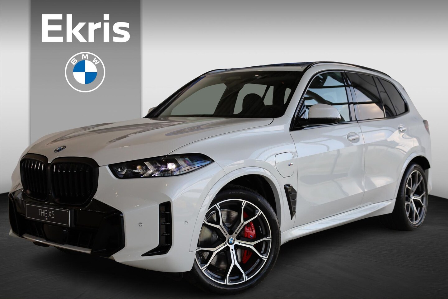 BMW X5 - xDrive50e | M Sportpakket Pro | Harman Kardon | Panoramadak | Iconic Glow | Innovation Pac - AutoWereld.nl