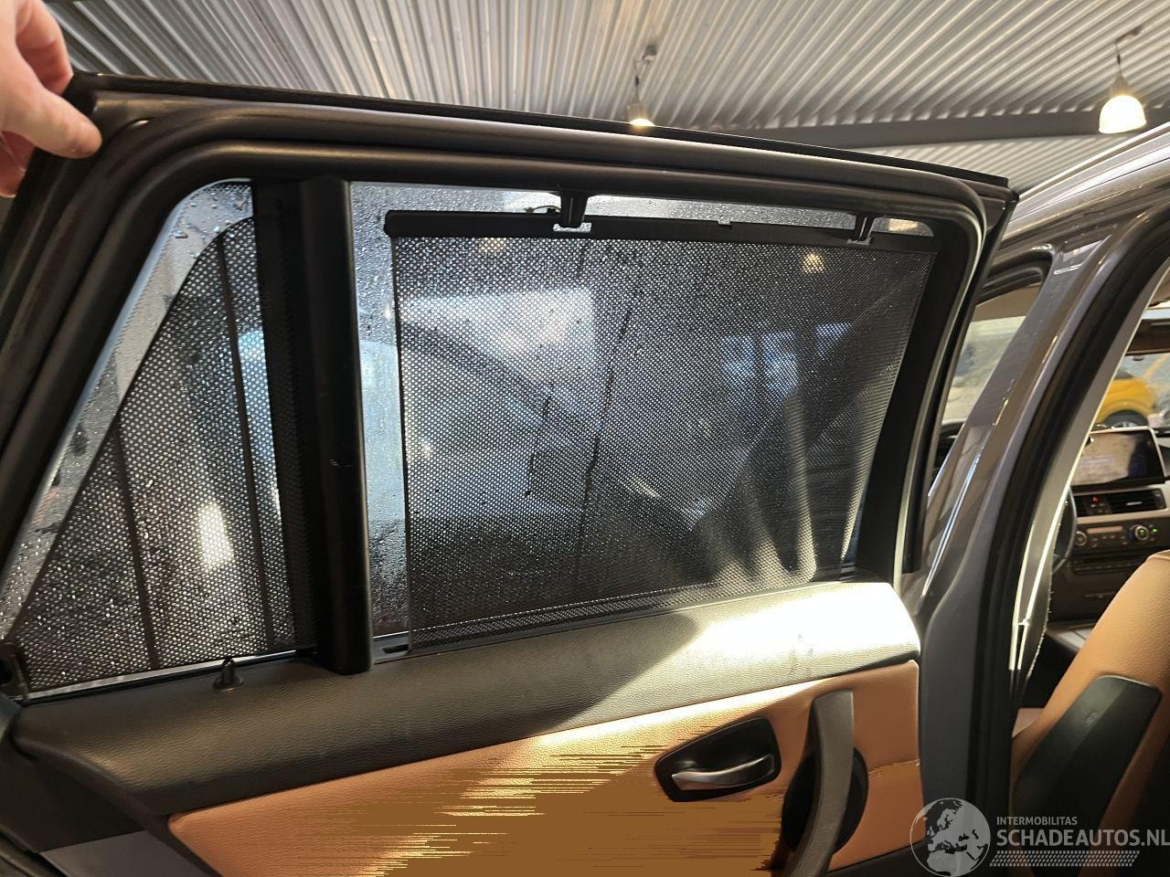 BMW 3-serie Touring - 320d Efficient Dynamics Edition 320d Efficient Dynamics Edition NAP!