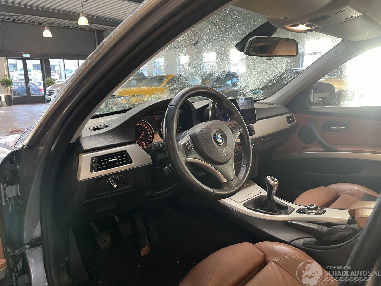 BMW 3-serie Touring - 320d Efficient Dynamics Edition 320d Efficient Dynamics Edition NAP!