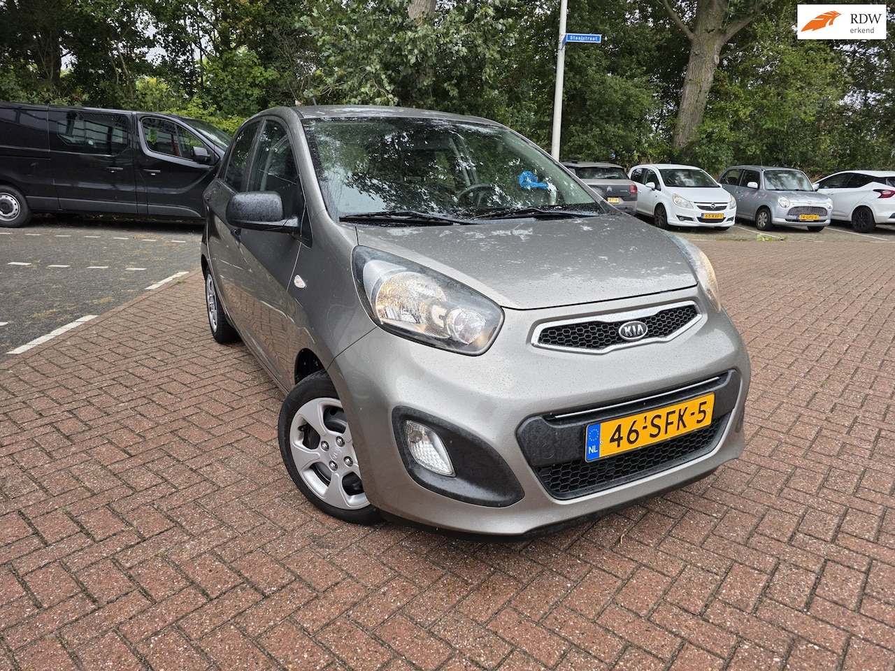 Kia Picanto - 1.0 CVVT Comfort Pack Airco 5 DR - AutoWereld.nl