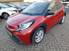 Toyota Aygo X - 1.0 VVT-i MT Play