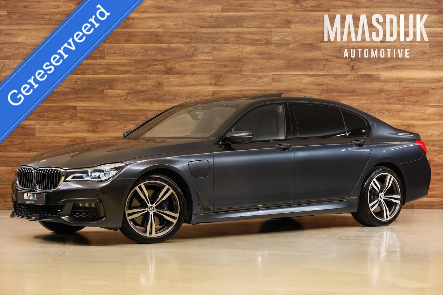 BMW 7-serie - 740Le xDrive|M-Sport|Individual|Rear Lounge|HUD| - AutoWereld.nl