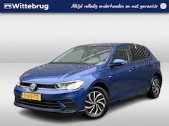 Volkswagen Polo - 1.0 TSI Life / Navigatie / App connect / Parkeersensoren V+A / Lichtmetaal 15 inch / Fabri