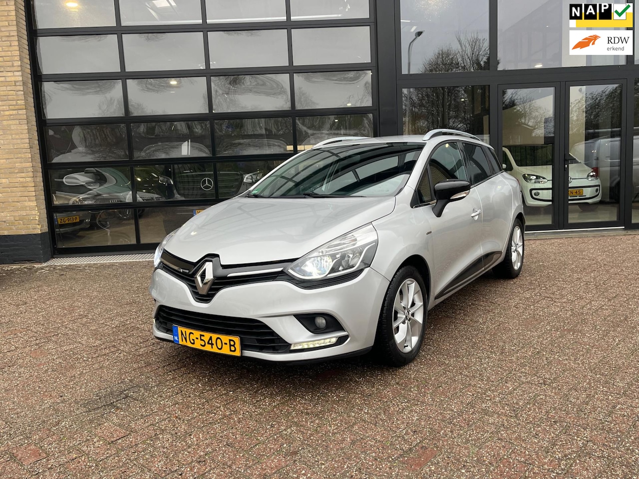 Renault Clio Estate - TCe Limited, Navi ,Airco, NL Auto - AutoWereld.nl