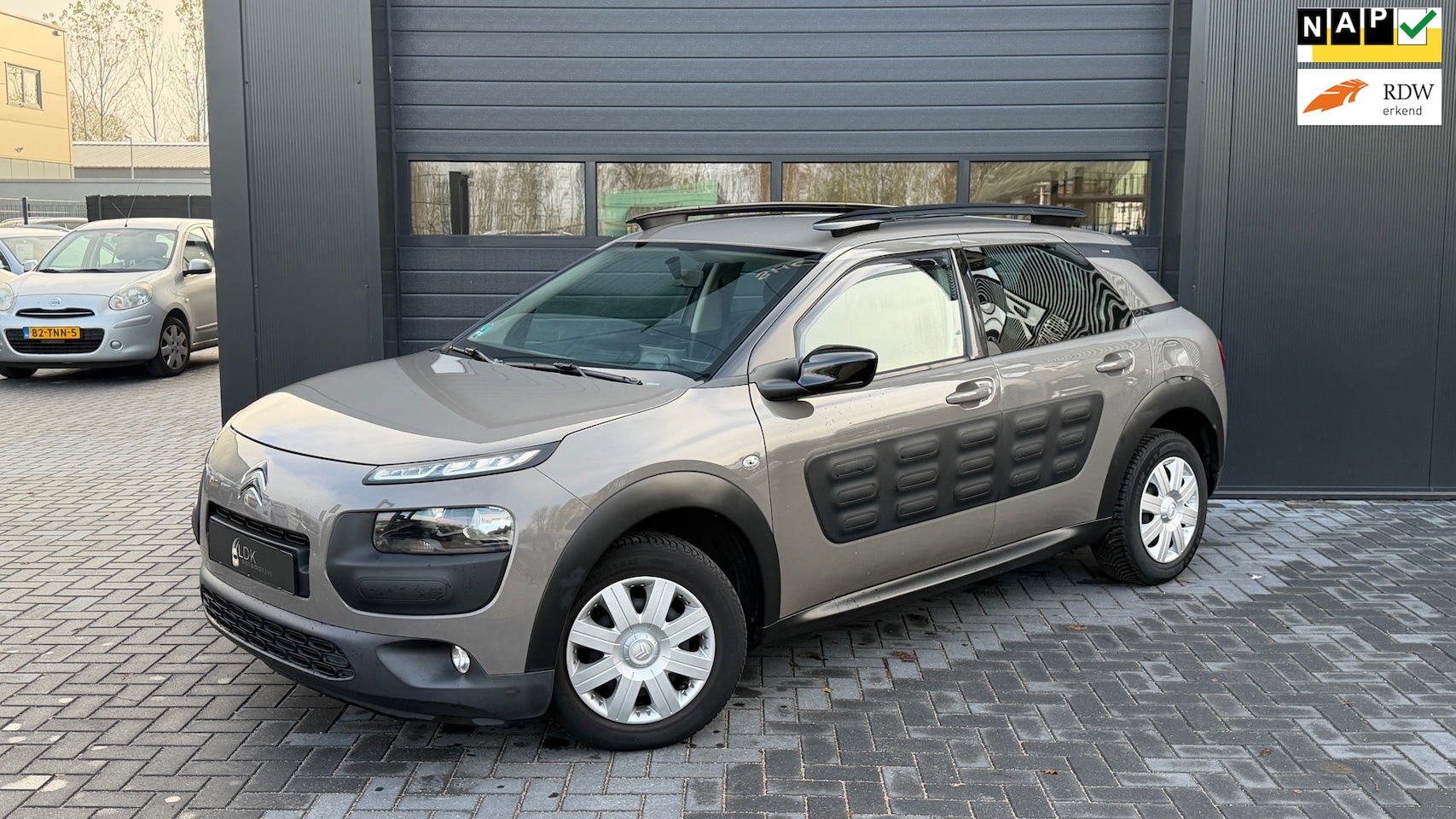 Citroën C4 Cactus - 1.2 VTi Feel Cruise|Navi|Trekhaak - AutoWereld.nl