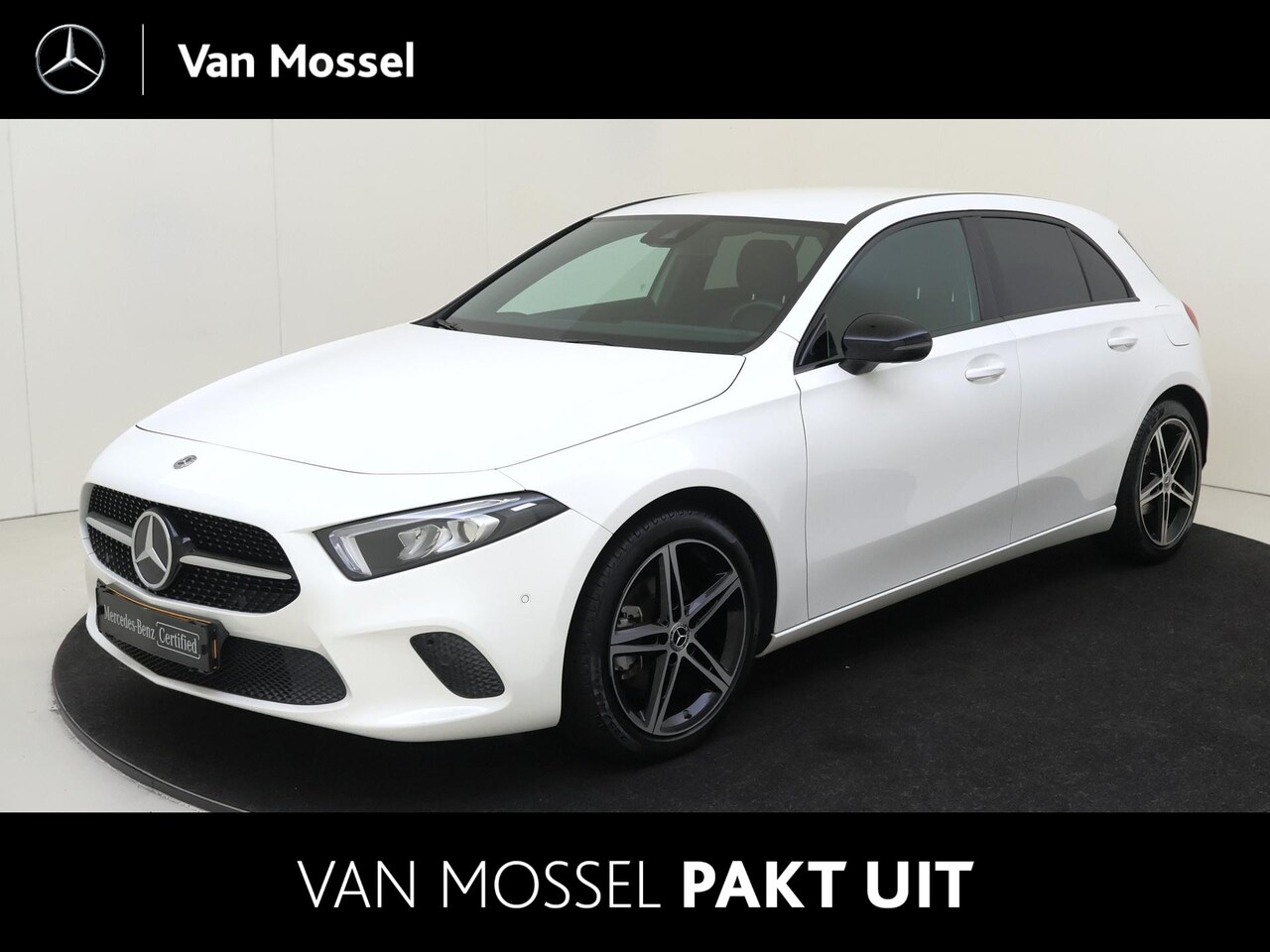 Mercedes-Benz A-klasse - 180 / Luxury/ Night/ Sfeerverlichting - AutoWereld.nl