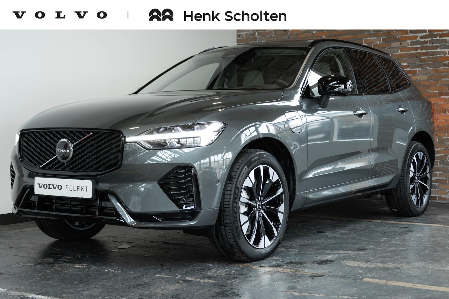 Volvo XC60 - T6 Plug-in hybrid AWD Plus Dark | Harman Kardon Premium Audio | Blond Lederen Bekleding | - AutoWereld.nl