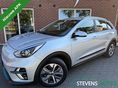 Kia e-Niro - DynamicLine 64 kWh FASE 3 / STOELVERW. / CAMERA / RIJKLAAR