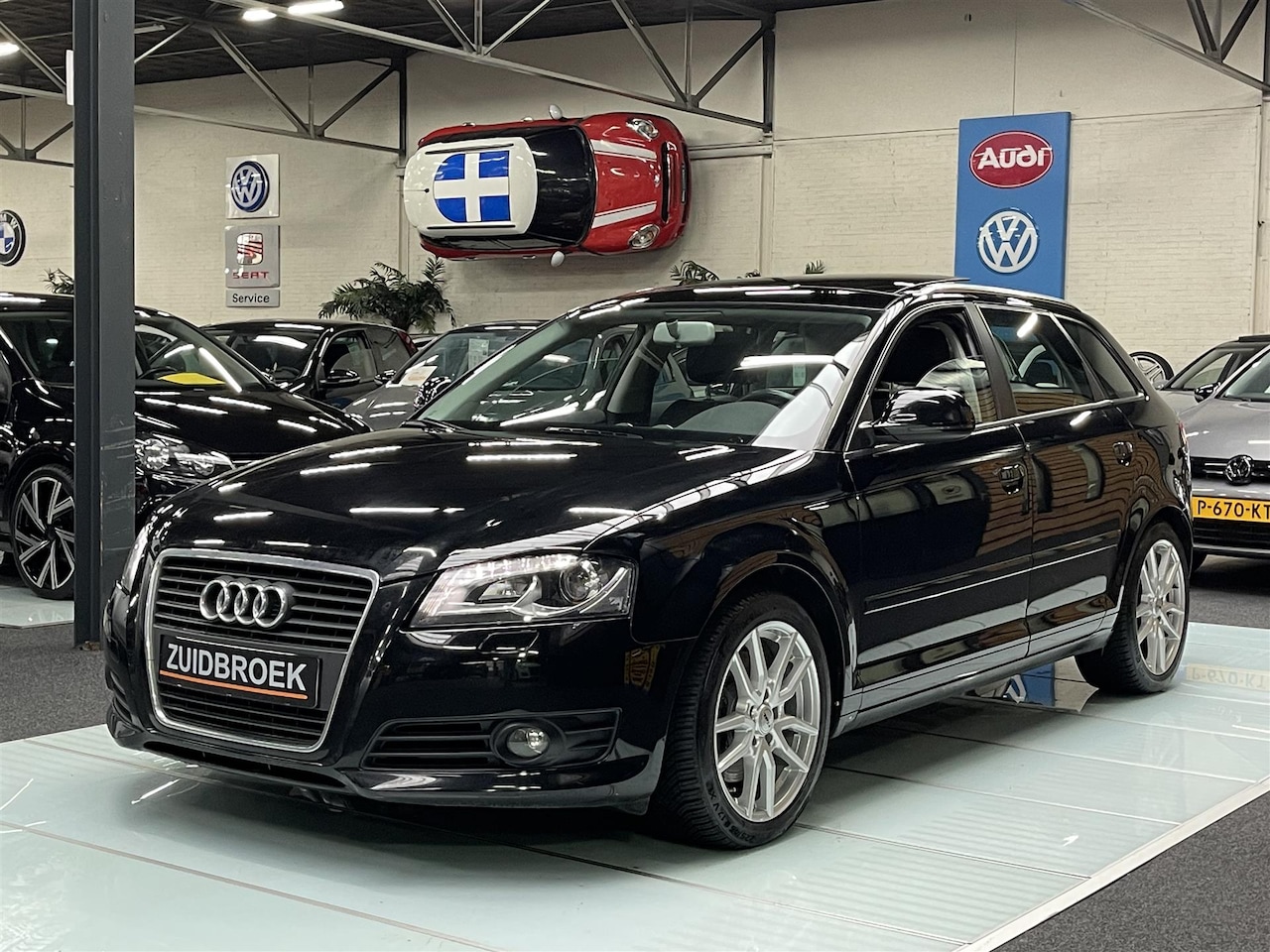 Audi A3 Sportback - 2.0 T 200PK 5-Deurs PANODAK Clima Airco XENON LED - AutoWereld.nl