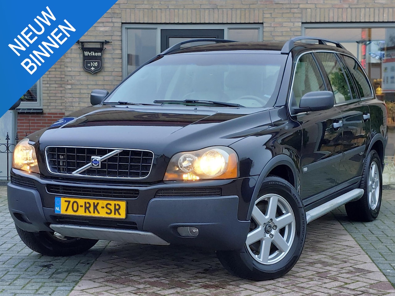 Volvo XC90 - 2.5 T Momentum | Leder | Trekhaak | 7p | Youngtimer | NAP - AutoWereld.nl