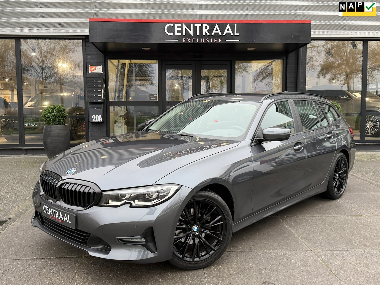 BMW 3-serie Touring - 318i Business|Carplay|Pdc|Cruise Control|Virtual Cockpit|NL-Auto|156PK - AutoWereld.nl
