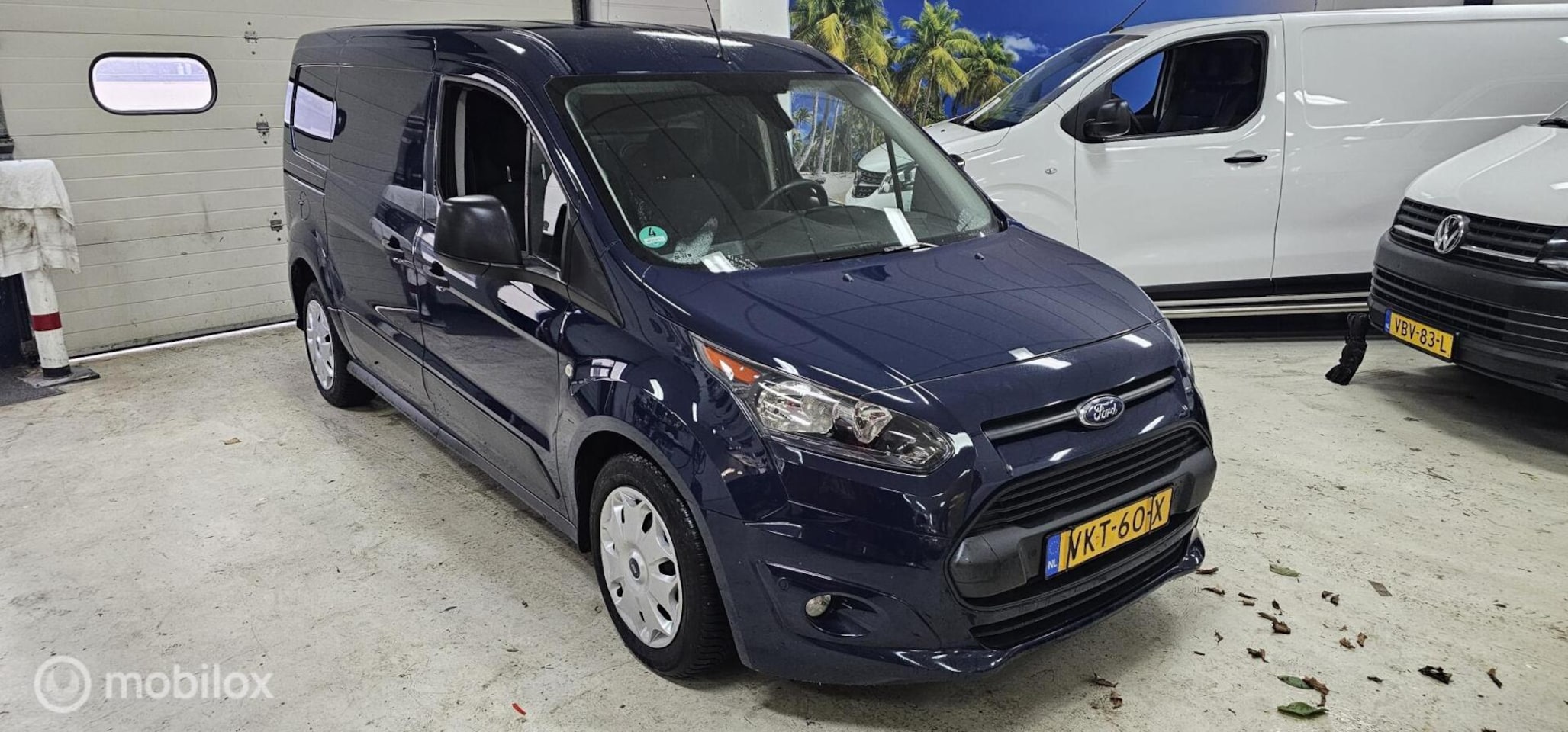 Ford Transit Connect - 1.5 TDCI L2 120 PK Airco Navi Camera - AutoWereld.nl
