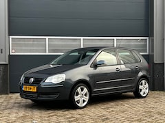 Volkswagen Polo - 1.4-16V Turijn bj.2006 Airco|5 Drs|Trekh|Nap