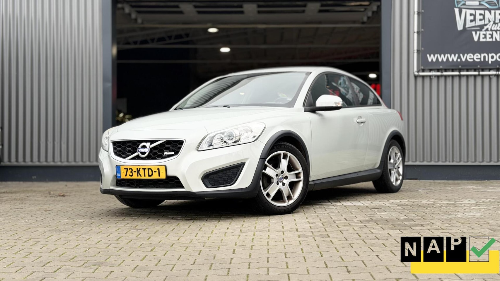 Volvo C30 - 1.6 Airco - Cruise NIEUWE koppeling + distributie - AutoWereld.nl