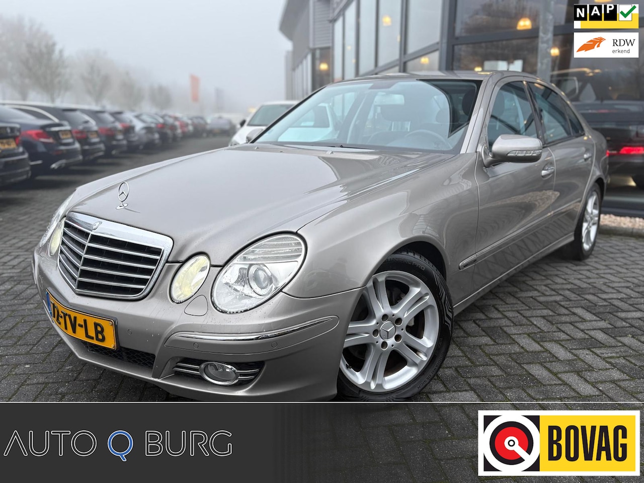 Mercedes-Benz E-klasse - 200 K. Avantgarde | Automaat | Trekhaak | LMV | PDC | Cruise | ORgineel NL | NAP | goed on - AutoWereld.nl