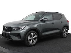 Volvo XC40 - 2.0 B3 Plus Dark|Panorama|PILOT|H&K|