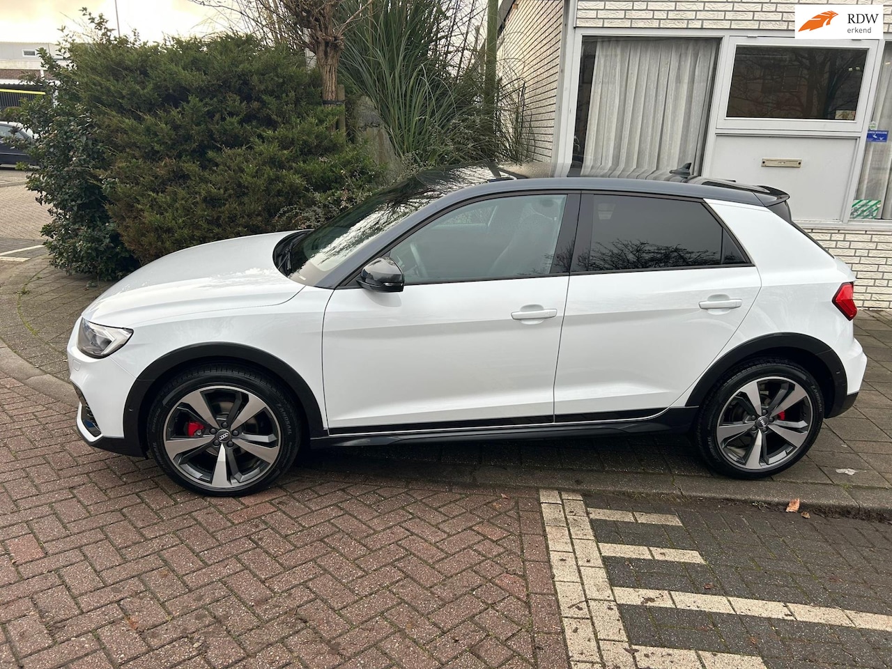 Audi A1 citycarver - 30 TFSI epic 30 TFSI epic - AutoWereld.nl