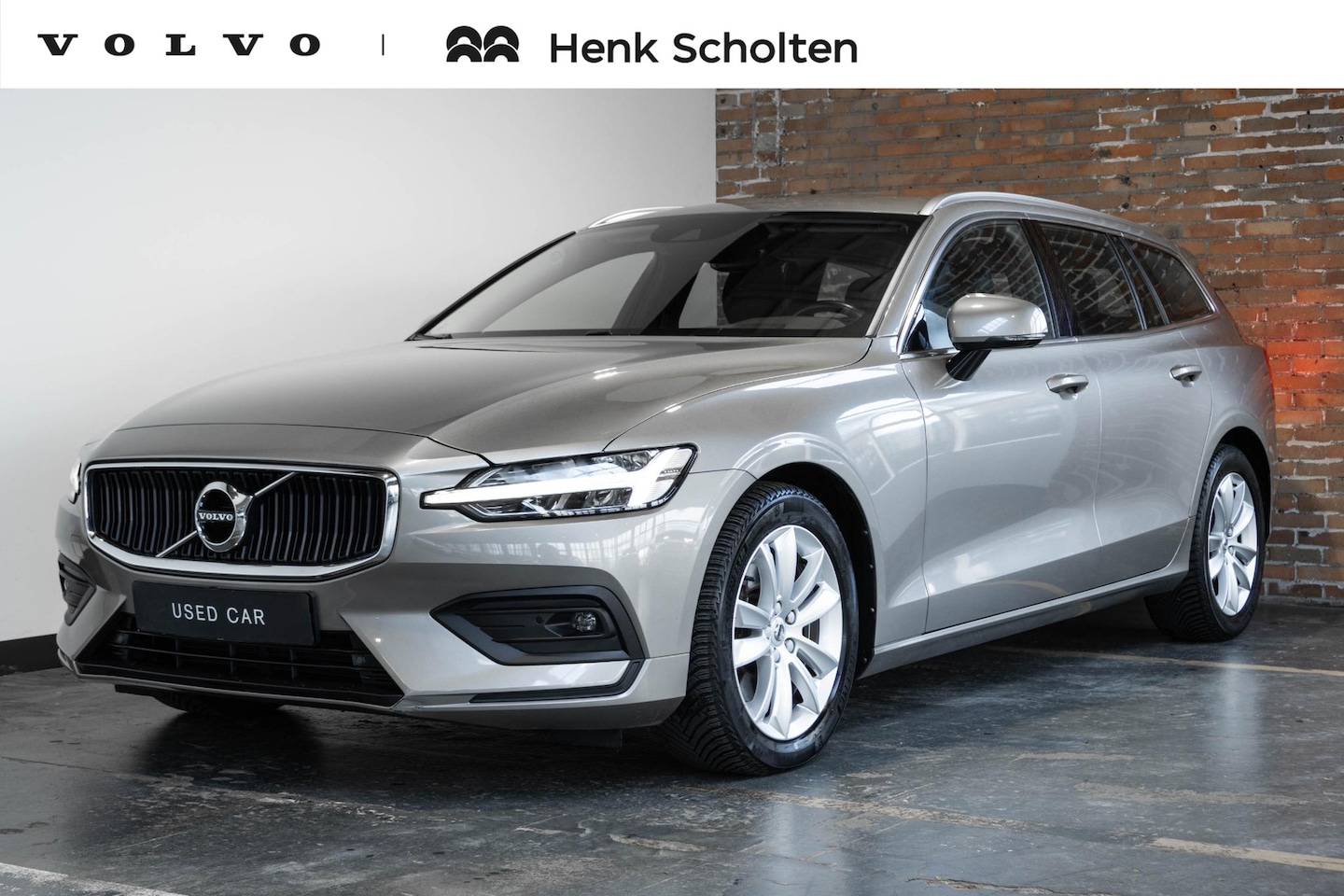 Volvo V60 - B3 Business Pro | Adaptive Cruise Control | Parkeersensoren voor + achter | Parkeercamera - AutoWereld.nl