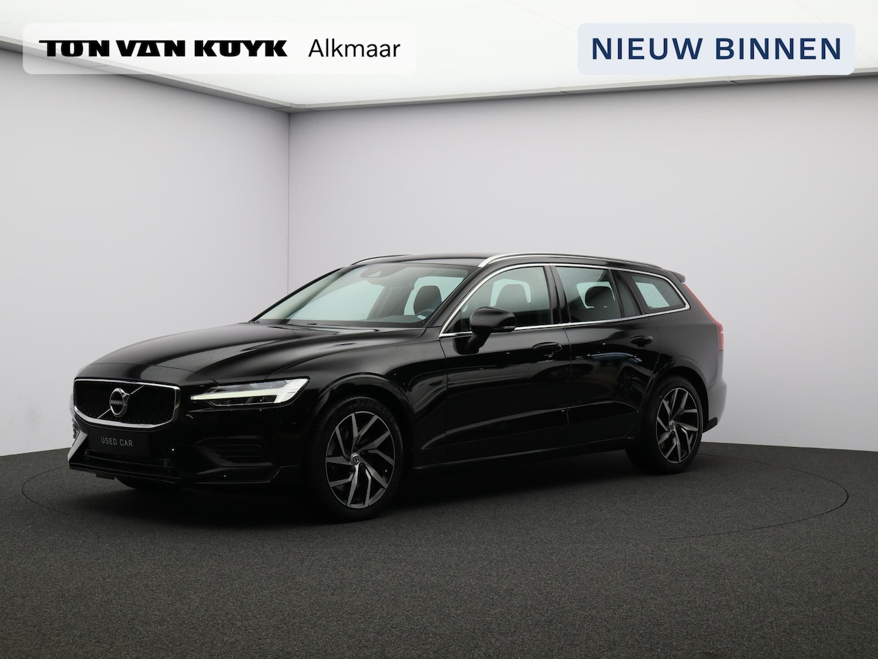 Volvo V60 - 2.0 T5 Momentum / Leder / Stoelverwarming / On Call - AutoWereld.nl