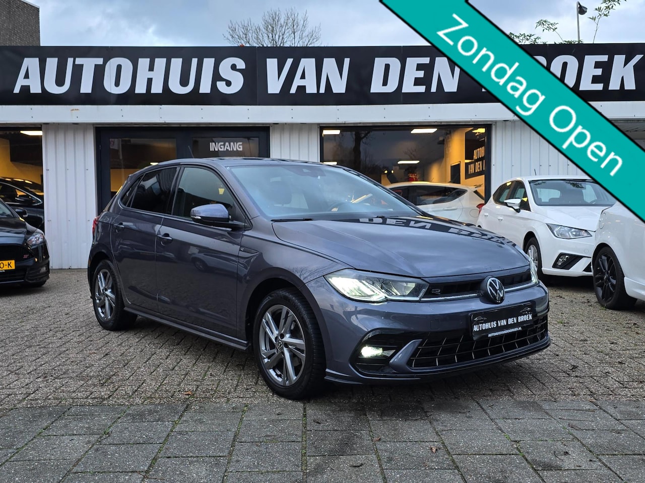 Volkswagen Polo - 1.0 TSI R-Line Business virtual cockpit/carplay/navi/cruise- control/pdc/led/1e eigenaar/e - AutoWereld.nl