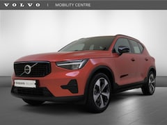 Volvo XC40 - 2.0 B4 Plus Dark | Trekhaak | H&K Audio | Memory |