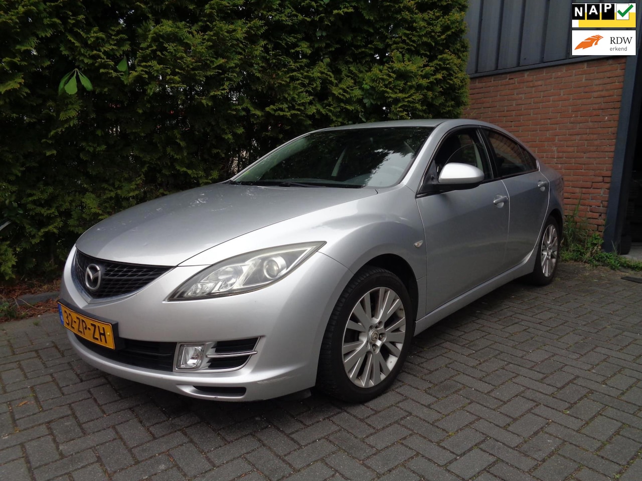 Mazda 6 - 1.8 Touring 1.8 Touring,Airco,PDC,Cruise control - AutoWereld.nl