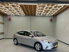 Ford Focus - 1.0 EcoBoost Trend Edition Business GOED-ONDERHOUDEN/BTW/LANE-ASSIST