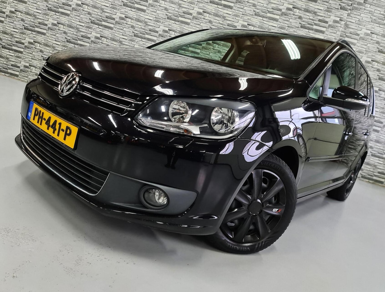 Volkswagen Touran - 1.2 TSI Easyline*Stoelverw.*PDC*Bluetooth! - AutoWereld.nl