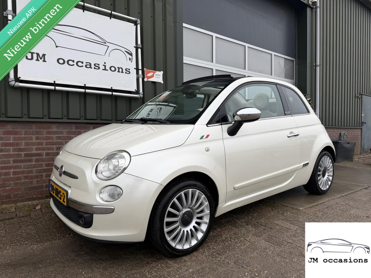Fiat 500 - 1.2 Lounge Cabrio|Xenon|Bleu&me|Leder|Clima|PDC| - AutoWereld.nl